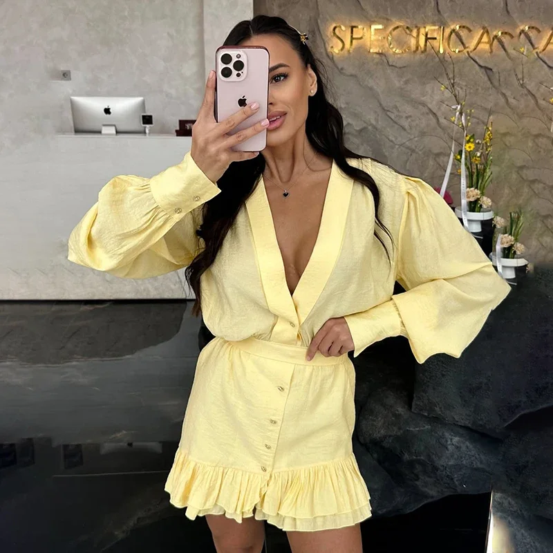 Fashion Ruffled Shirt Dress Women's Deep V Neck Loose Lantern Sleeve Mini Dress Irregular Loose Summer Vacation Outfits