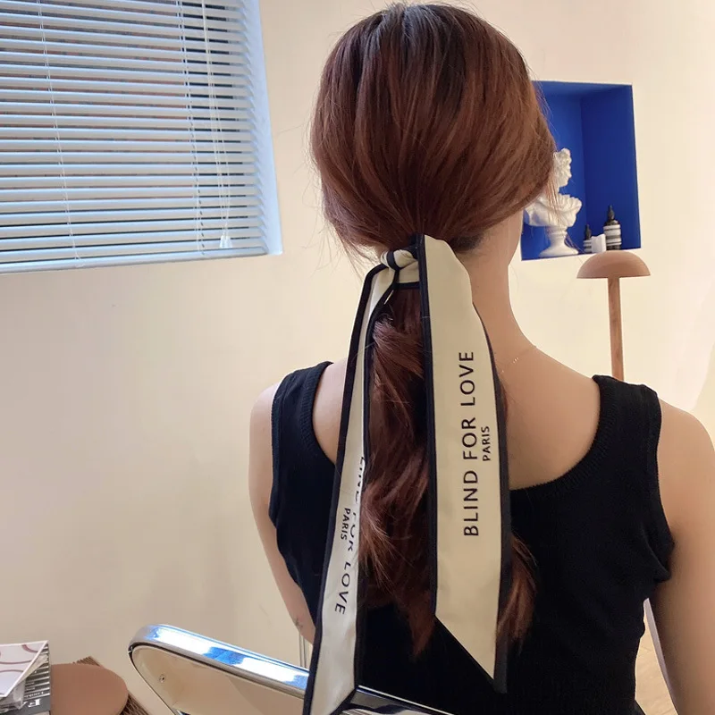 Koreanische Seide Brief Blume Lange Band Haar Schal Haar Bands für Frauen Mädchen Elegante Französisch Band Bogen Kopf Schal Kopfschmuck – Detail 9