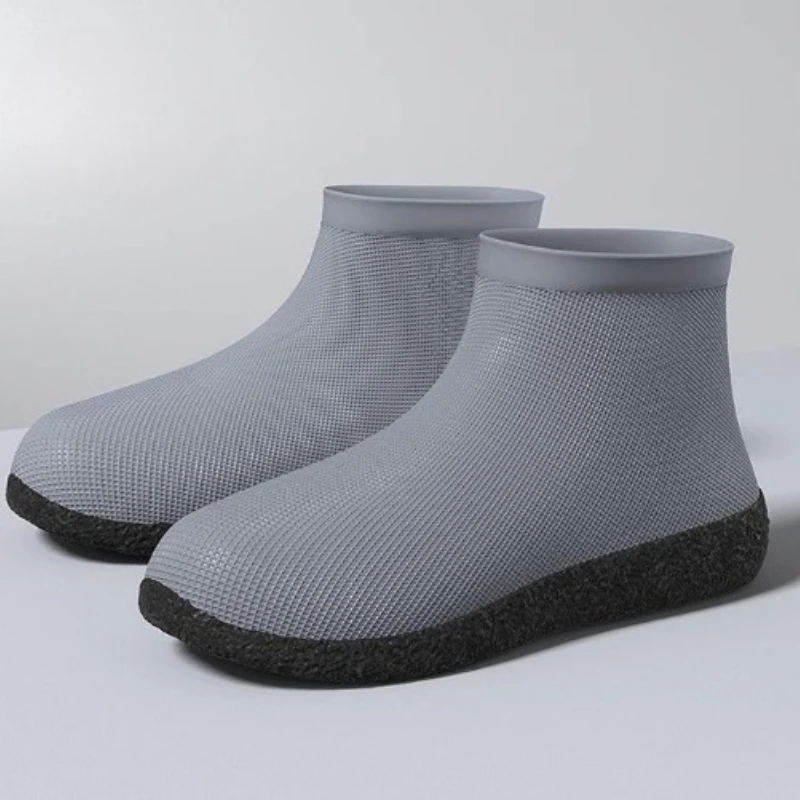 Men's & Women's Non-Slip Waterproof Latex Overshoes Thick Durable Outdoor Rain Boot Covers for Wet Weather