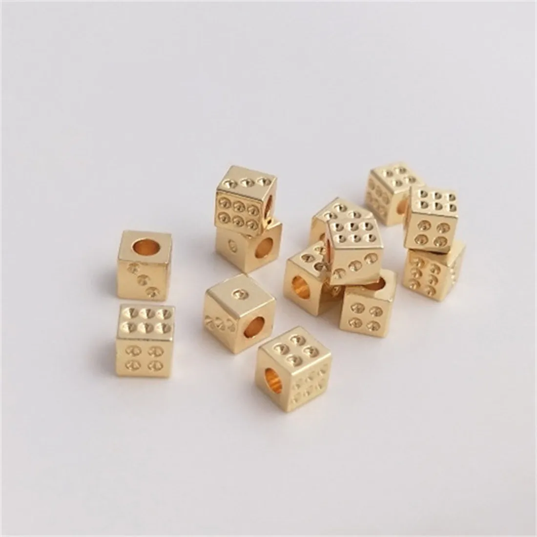 

10PCS 14K Copper Clad True Gold Square Dice, Handmade Beaded, DIY Bracelet, Necklace, Headpiece with Beads, 4mm, C273