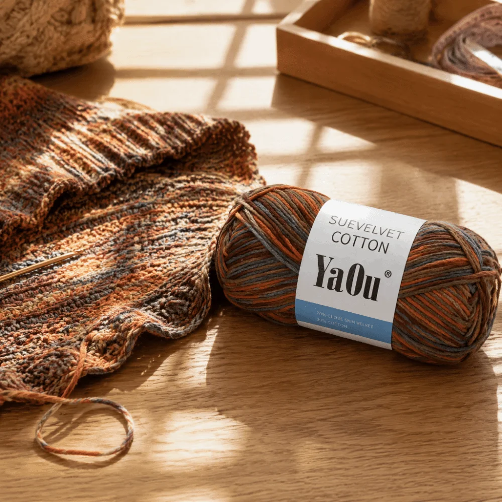 Comfortable 8 Strands Crochet Yarn Medium Thick 4-Ply Knitting Yarn Smoke Red Color Changing Cotton Yarn For Socks