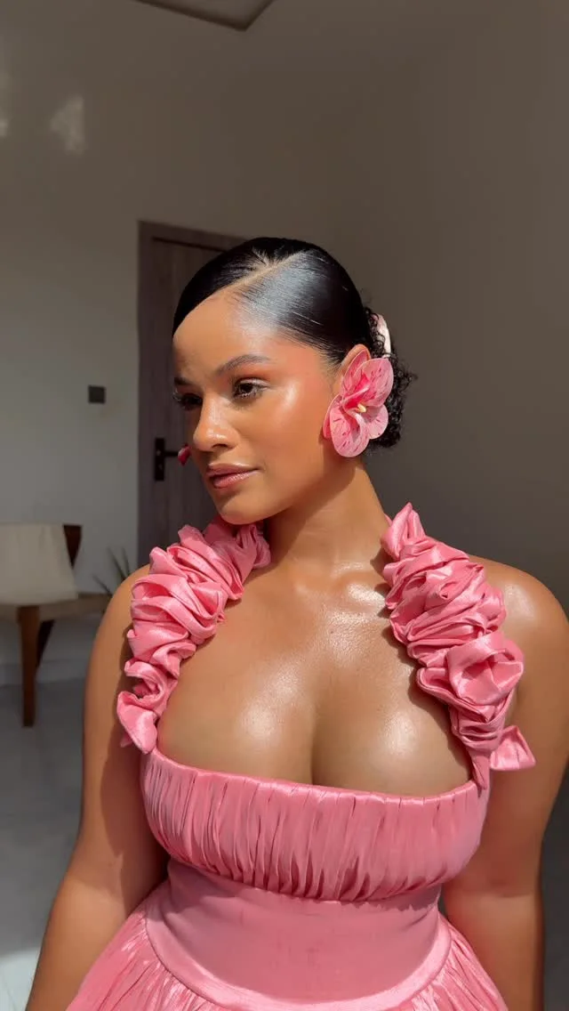 Summer Camis Sweet Dress Women Halter Neck Strapless High Waist Flower Bud Sleeveless Short Dress Slim Fits Bodycon Sexy Dress