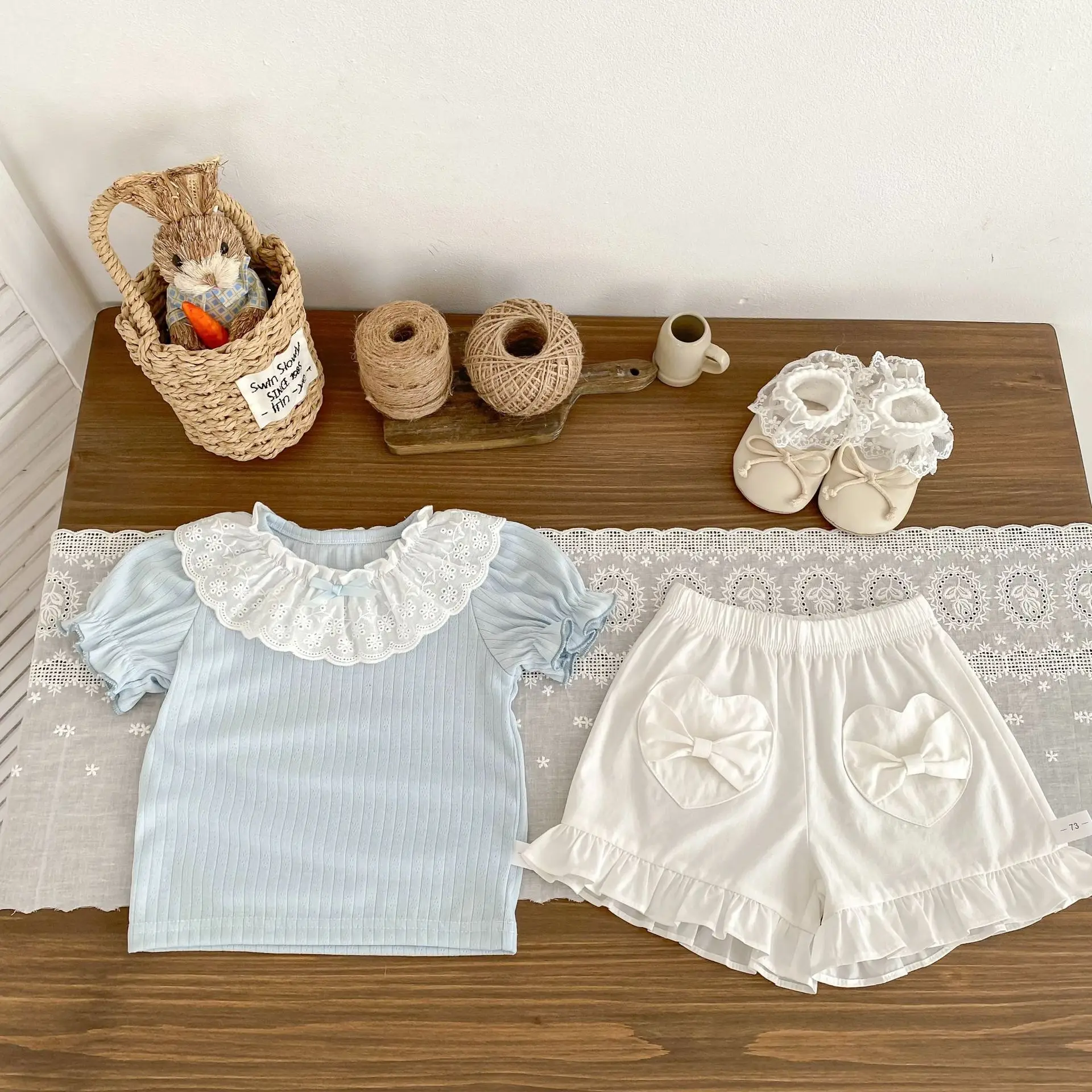 Cute Girl Summer Suit New Foreign Style Baby Girl Lace Collar Short Sleeve Love Pocket Shorts Two-piece Set
