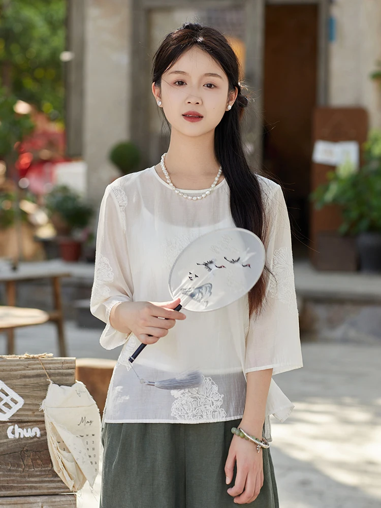 

Chinese Sle Lightweight Summer Silk Blend T-irt Embroidered Heavy Work Small irt round Ne Seven Sve Ladies Top
