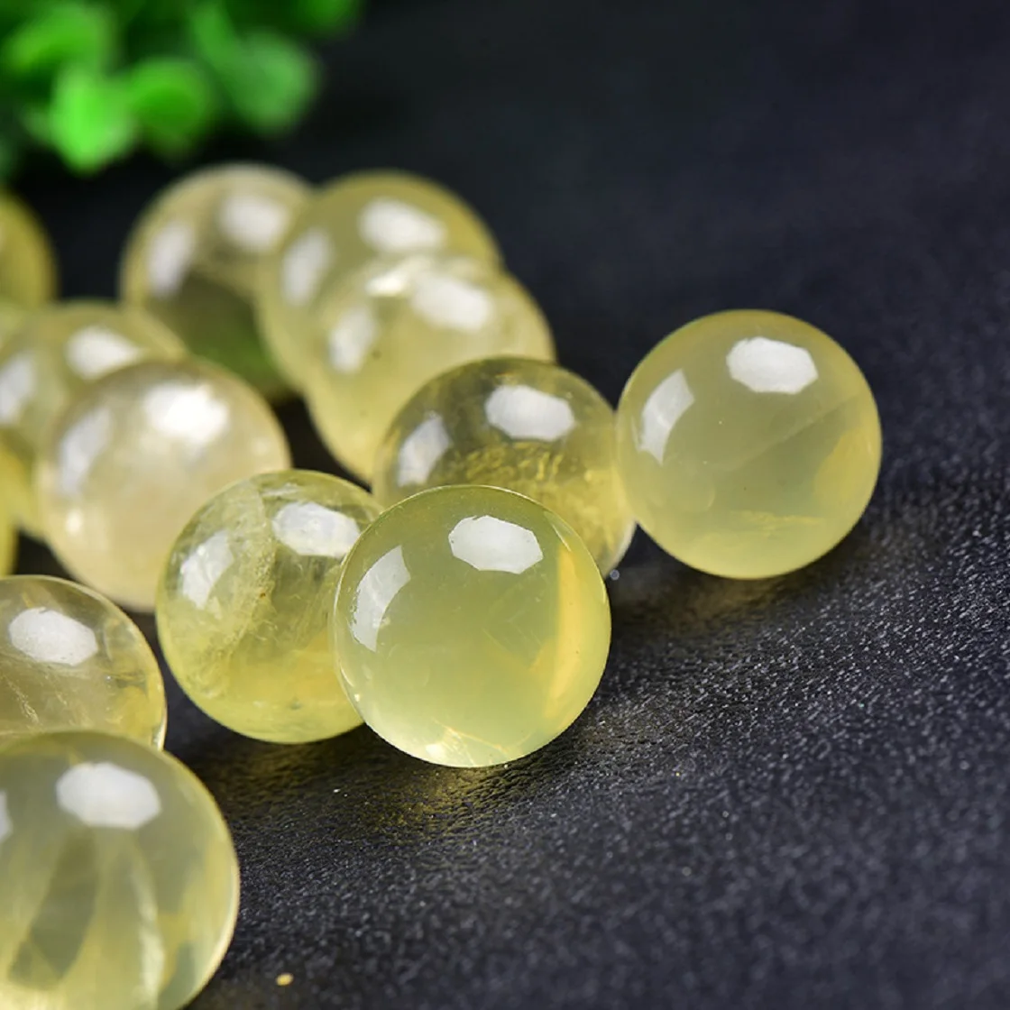 

Natural Topaz Ball Raw Stone Polishing Process Qixing Town Decoration Wholesale