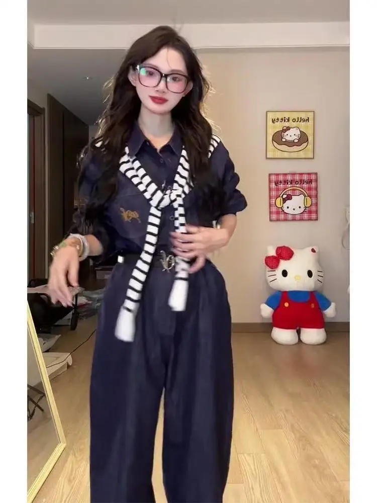 

Ретро-корейский комплект: джинсовая рубашка с длинным рукавом в студенческом стиле и брюки с высокой талией и широкими штанинами для женщин, верхняя одежда для ранней осени