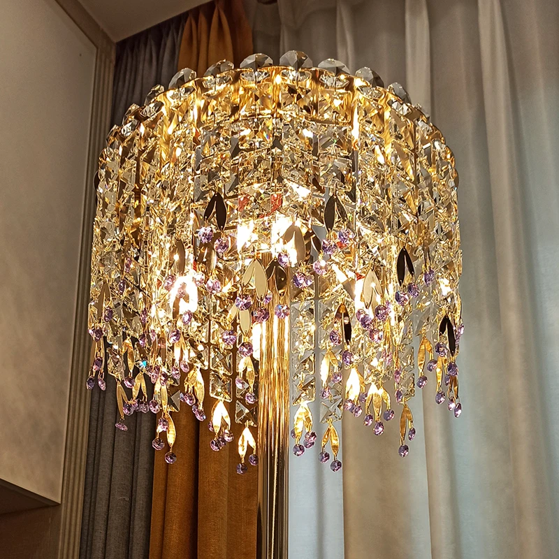 Luxury Crystal Desk Lamp Bedroom Bedside Table Lamp Retro Light Luxury Living Room Modern Crystal Floor Lamp Glossy Light LED