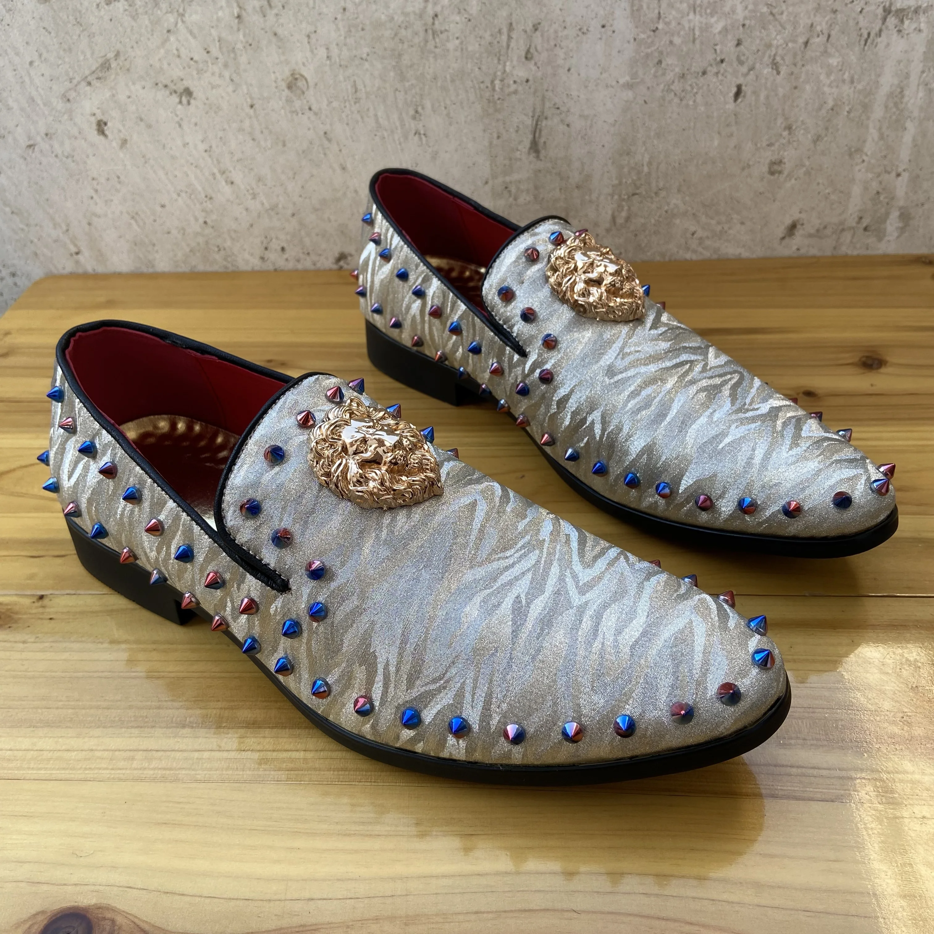 

brand designer loafers shoes for man dress shoes office party wedding official suit silver casual business formal shoes for man