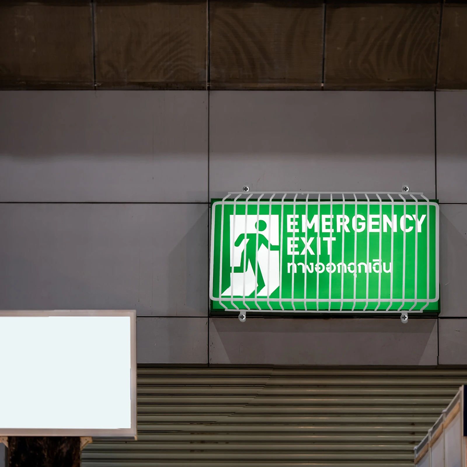 

Wall-Mount Emergency Wire Heavy-Duty Protective For Exit Signs Durable Cage Commercial Use Exit Sign Light Wire Guard Emergency
