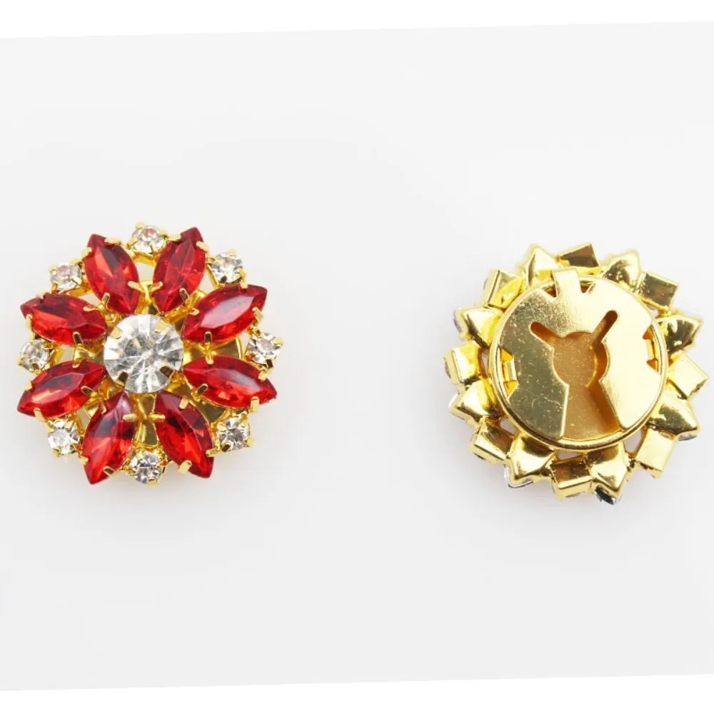 새로운 디자인 라인스톤 버튼 커버 DIY 액세서리 합금 버튼 커버 세트 꽃 커프스 단추 셔츠 드레스 장식