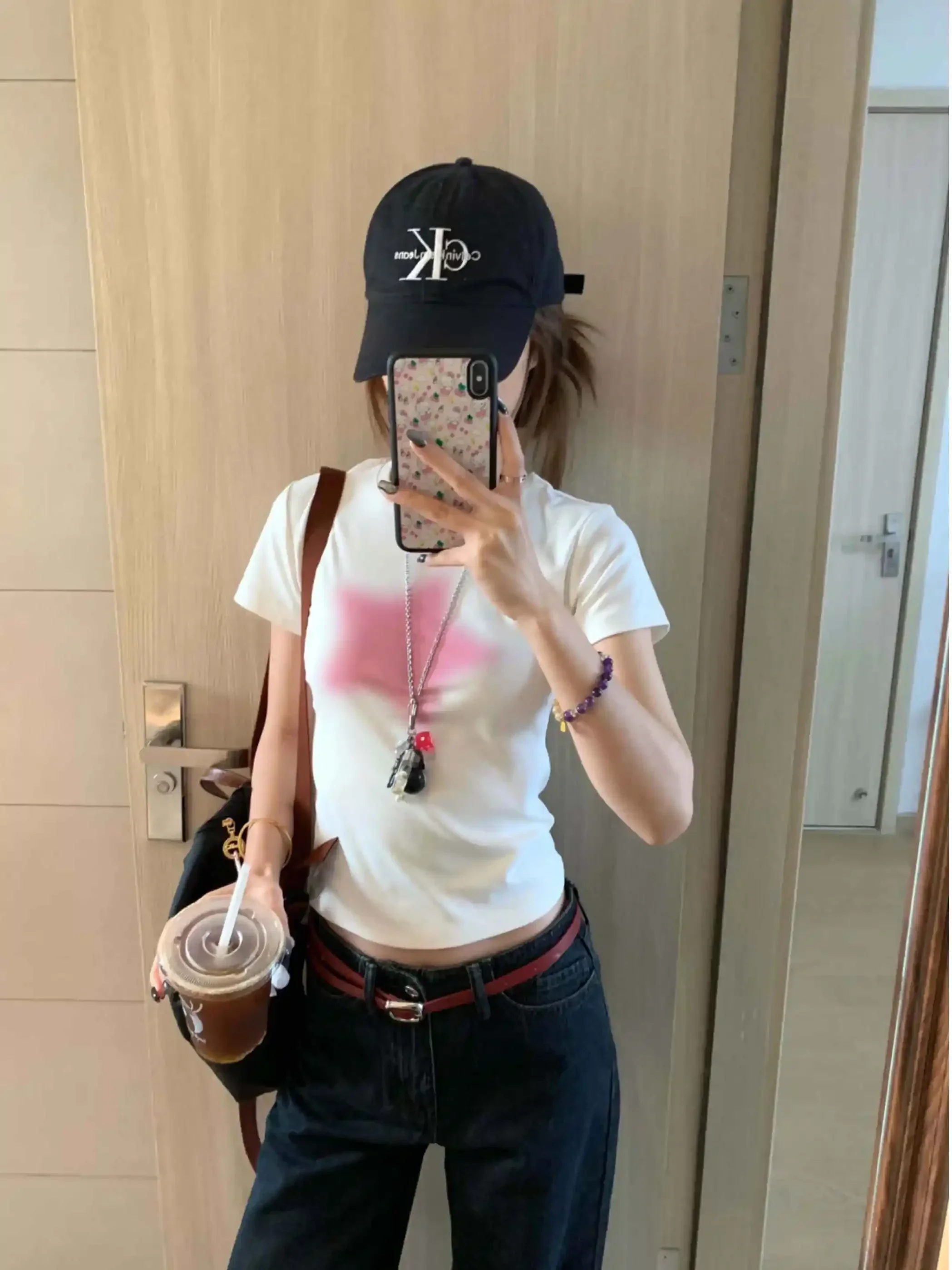 American Retro Adient Star Print White Ort Sve T-irt Women Summer Slimming Waist-Cut Ort Top Korean Graphic Clothing