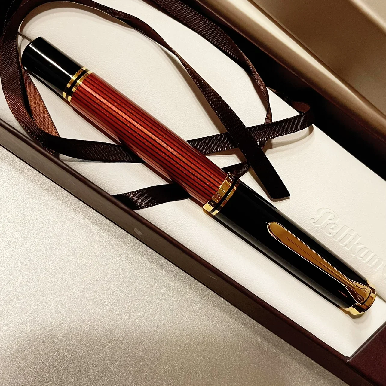 New Style German Original Pelikan M800/M805 18K Gold Nib Piston Fountain Pen Black Green Strip Blue Strip Emperor Series