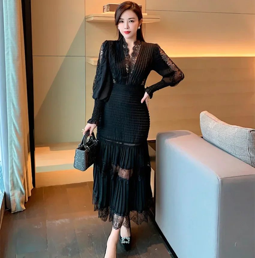 New Runway Designer Women Black Long Dress Elegant Spring Chiffon Patchwork Lace V Neck Lantern Sleeve Pleated Dress