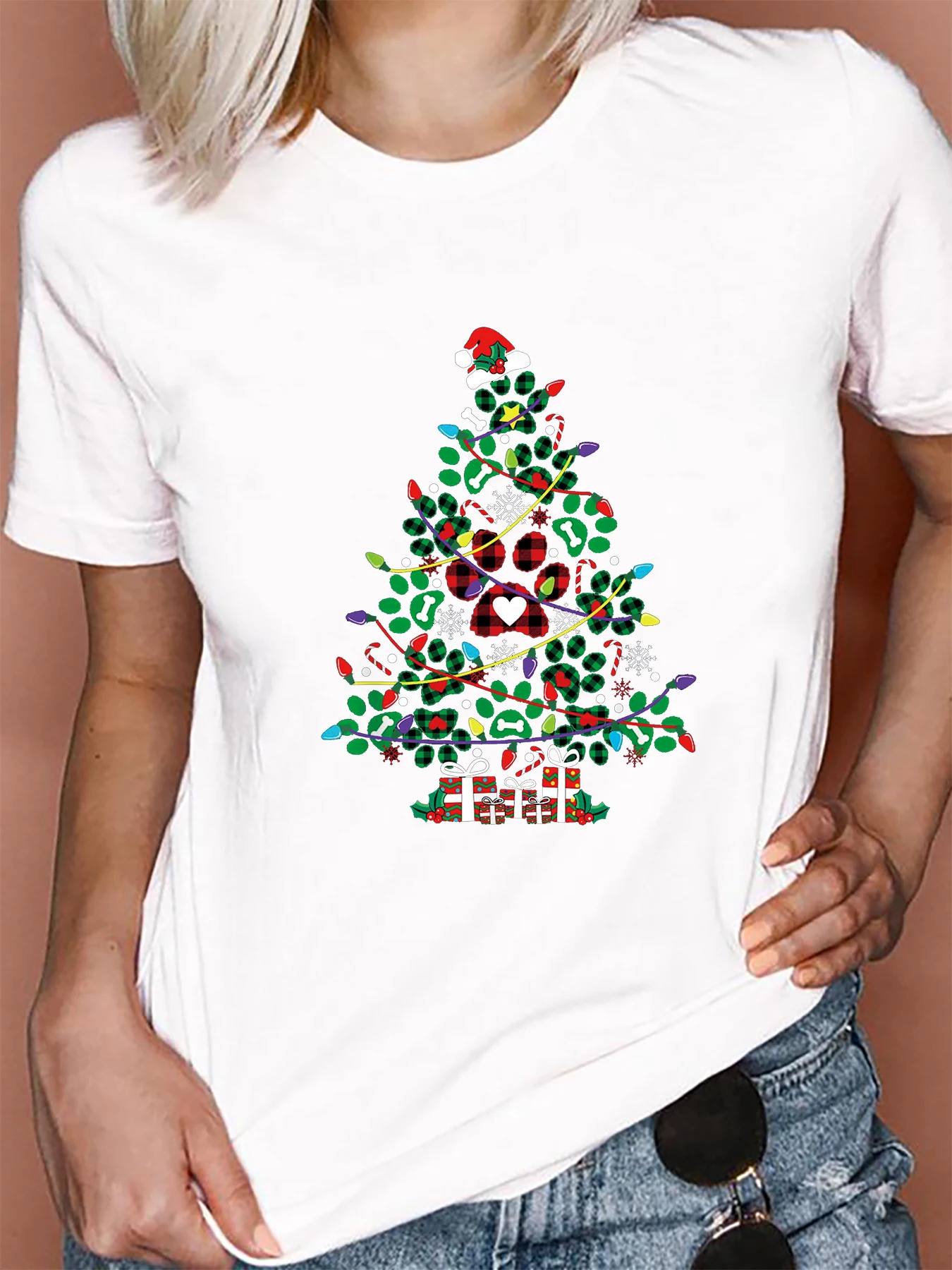 Christmas Tree  with santa light Print T Shirt Women Short Sleeve O Neck Loose Tshirt Summer Women Tee Shirt Graphic Female Tops