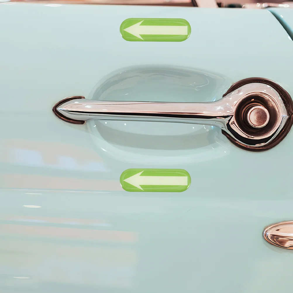 

4Pcs Glue Sticker Materials Luminous Arrows Driving Safety Marking Decals for Cars Homes Offices Arrow Stickers