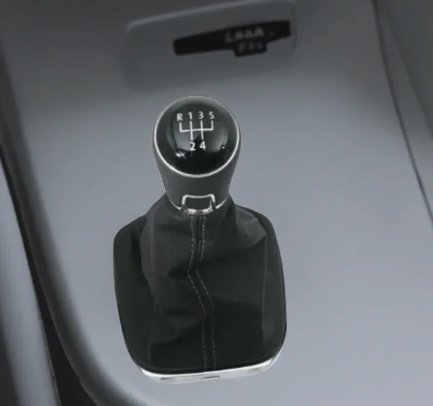 

Ultra Durable Auto Accessory Gear Knob & Shift Boot (5 Speed) For VW Volkswagen Polo 6C