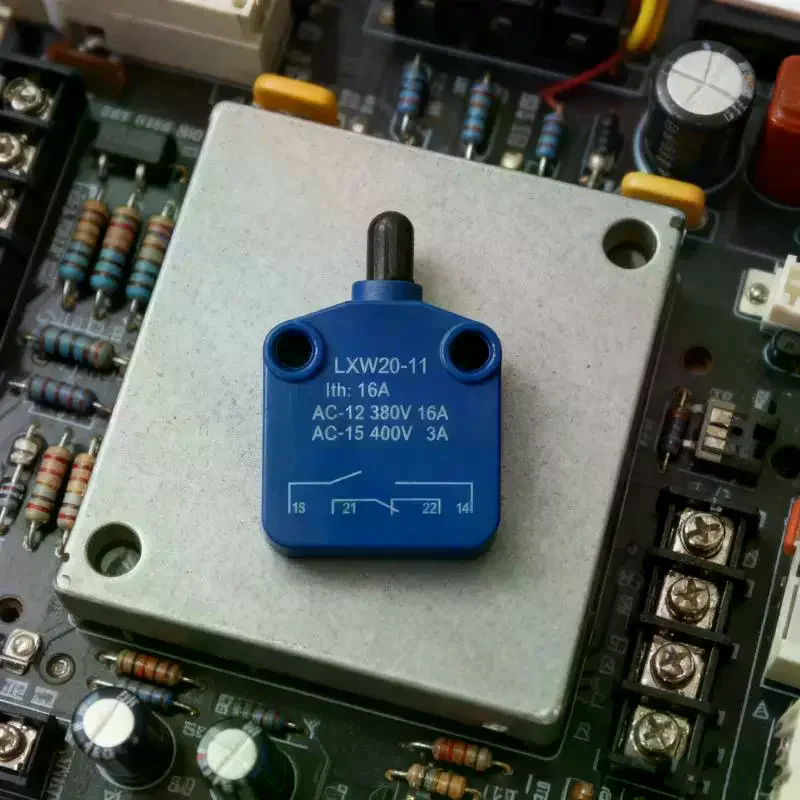 /TPz/Limit Switch Stroke PUSH Slug Column Micro Travel Silver Contact Blue 16A 1NO 1NC LXW20-11/M