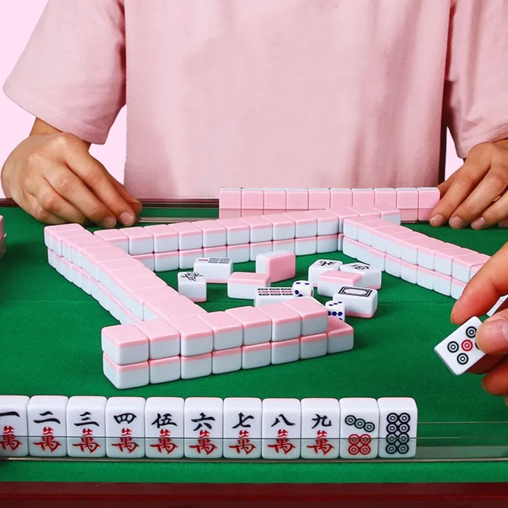 Mini Mahjong da viaggio portatile Set Mahjong da viaggio con scatola di immagazzinaggio Gioco da tavolo resistente alla caduta Giocattolo per riunioni di famiglia