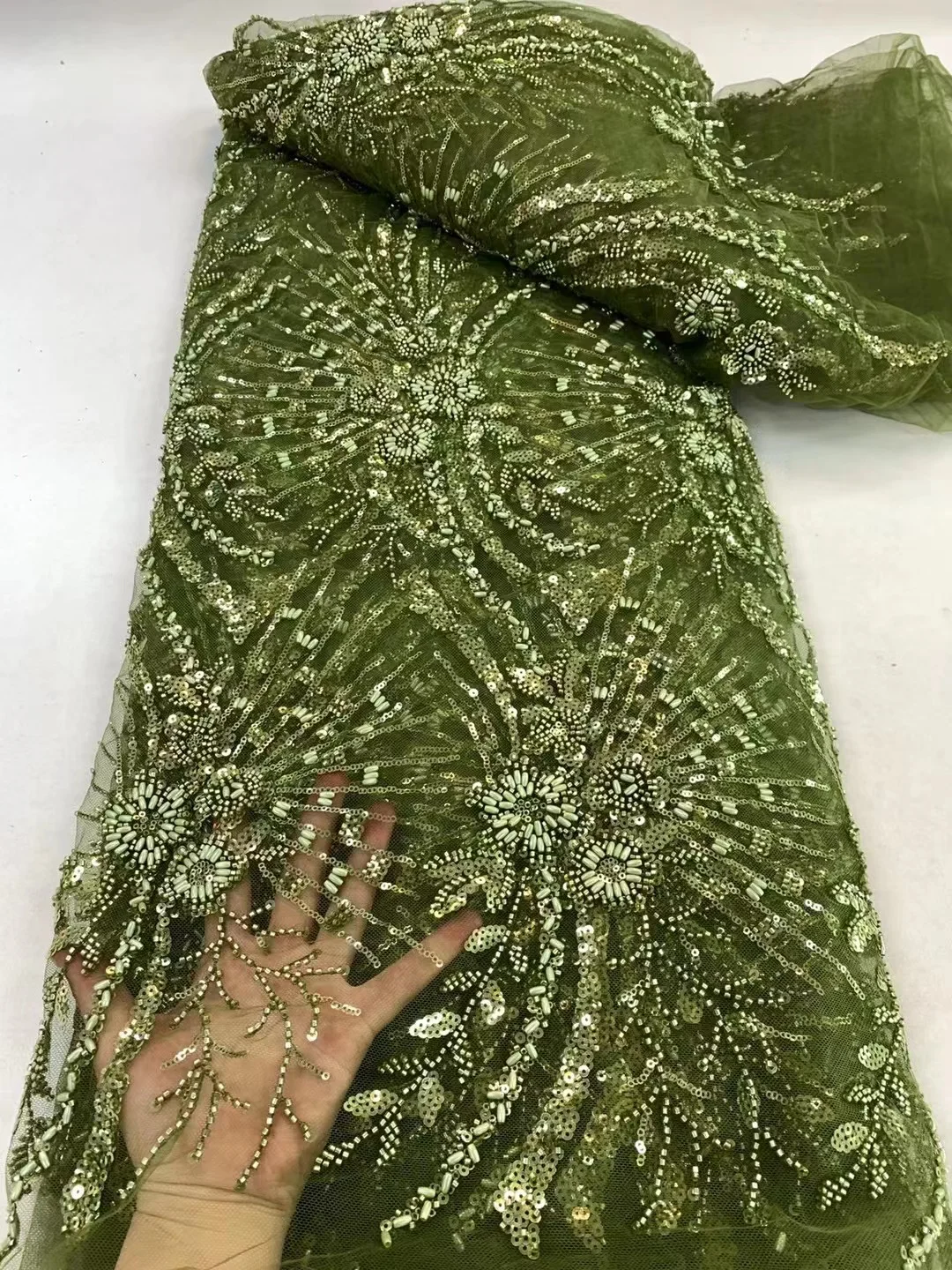 Luxury African Sequins Beaded Lace Fabric 2025 High Quality Lace 5 Yards Gold French Lace Fabric Nigerian Lace Fabrics Party