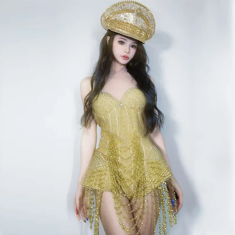 Traje de fiesta de perlas blancas y doradas, traje de Festival de cantante para mujer, disfraz de celebración, ropa para actuación en escenario, mono de lujo