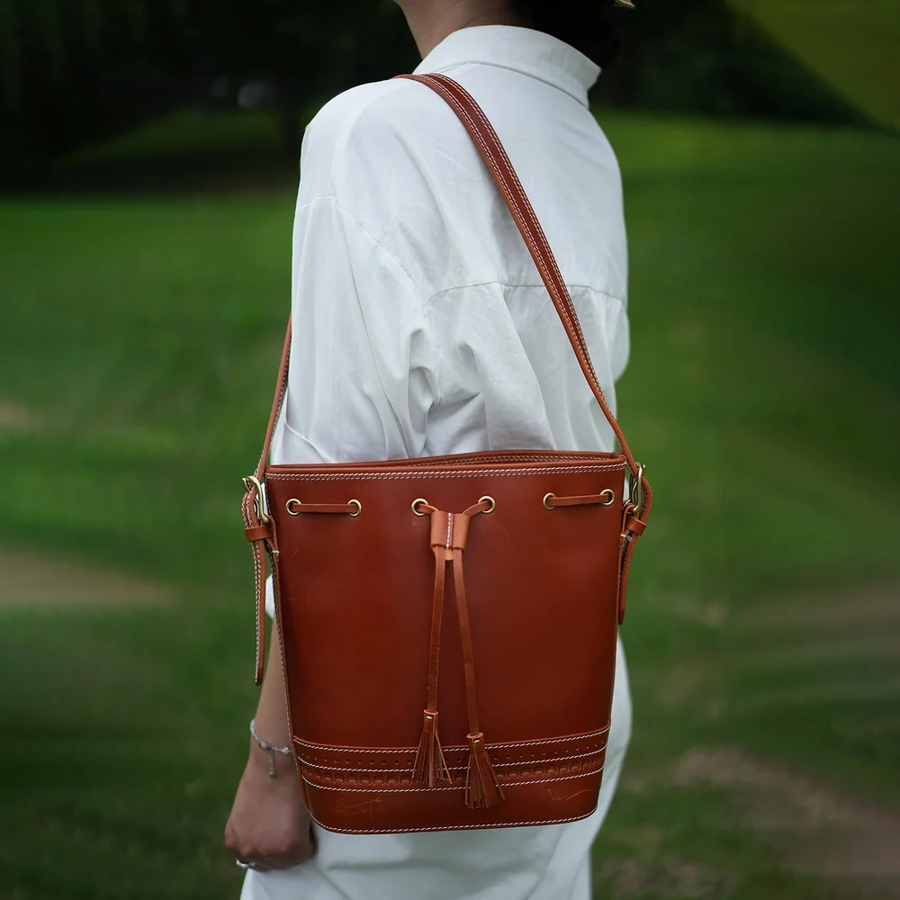 Genuine Leather Bucket Bag Women's Handbag Drawstring Tassel Shoulder Bags Adjustable Strap Vintage Casual Crossbody Purse