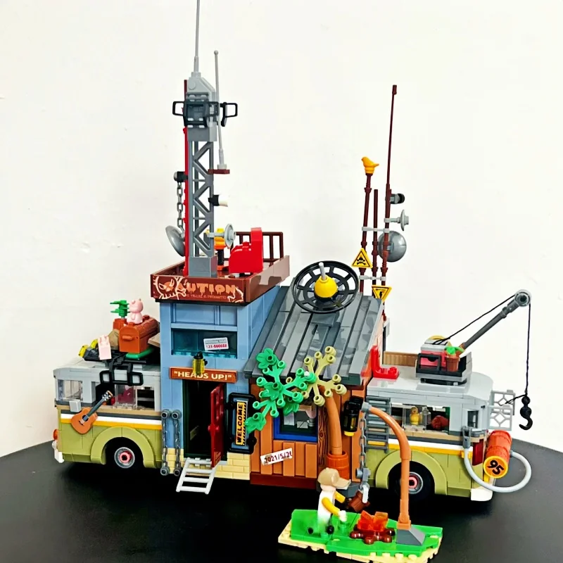 Dschungel Rundfunk Station Bausteine Street View Ornament Spielzeug Holz Haus Montage Modell Spleißen Ziegel Geschenke