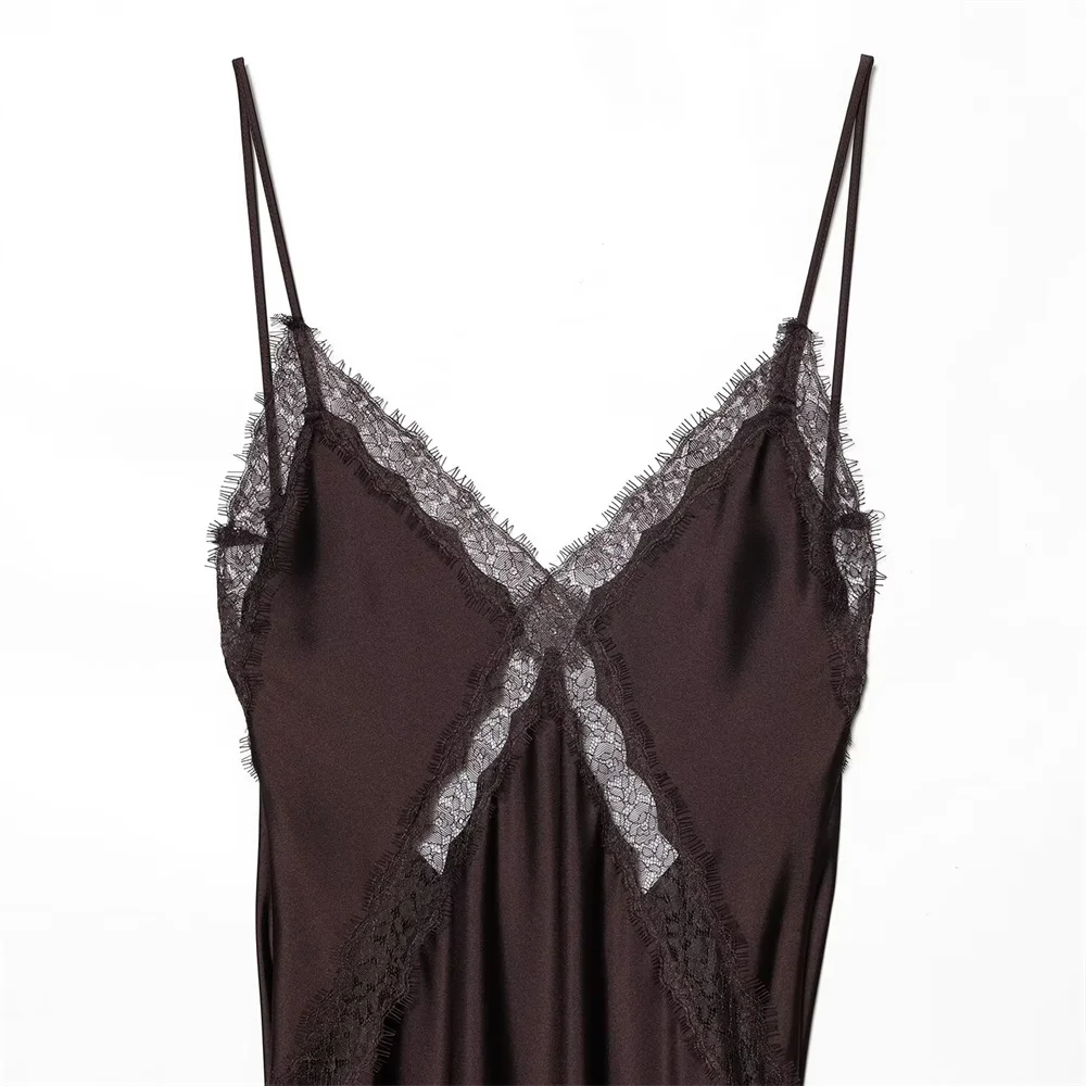 Robe dos nu en dentelle satinée pour femme, tenue sexy, coupe ajustée, bretelles, texture, nouvelle collection hiver