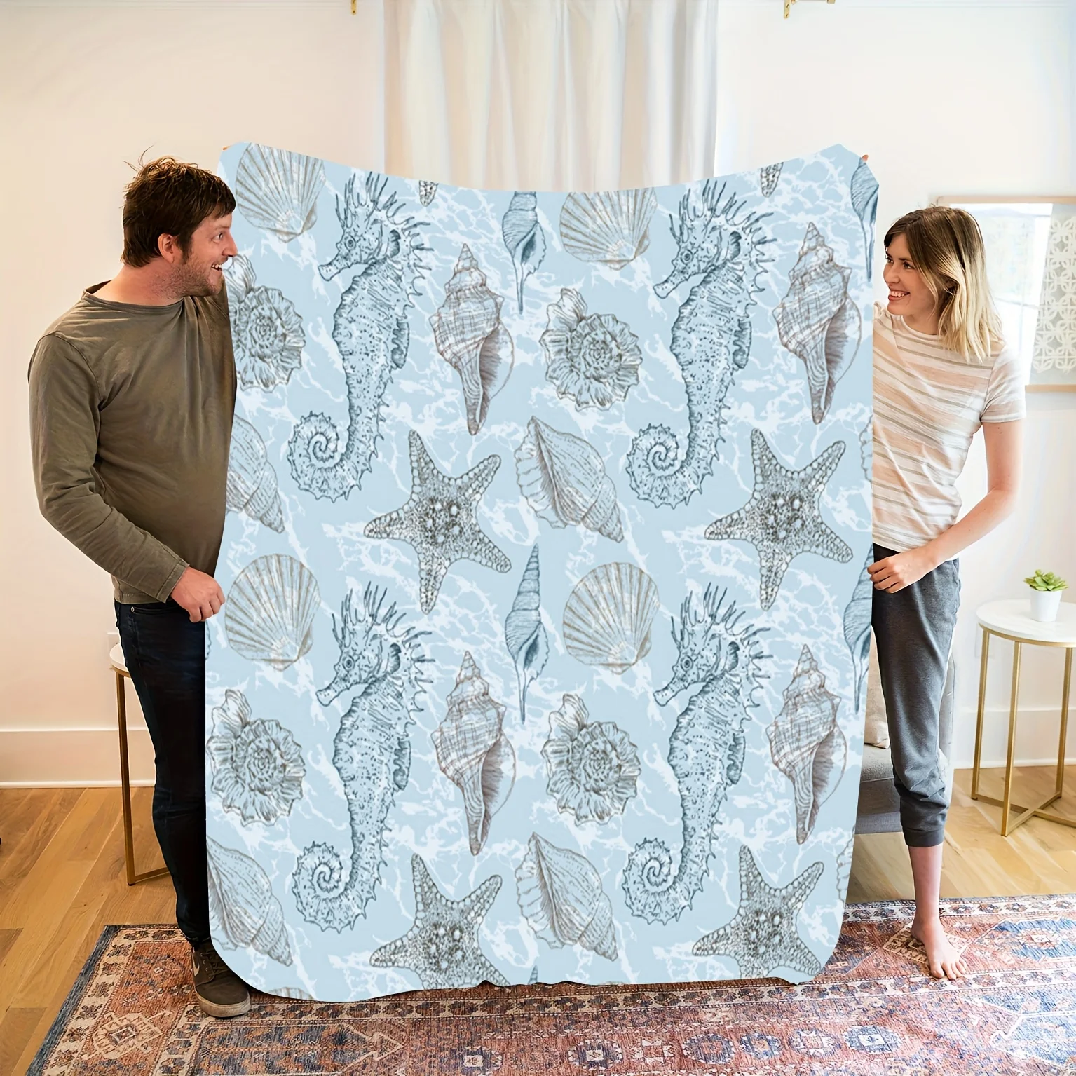 1 Manta de franela con temática costera con estampado de caballito de mar y concha: suave, cálida, acogedora, perfecta para siestas, camping, viajes.