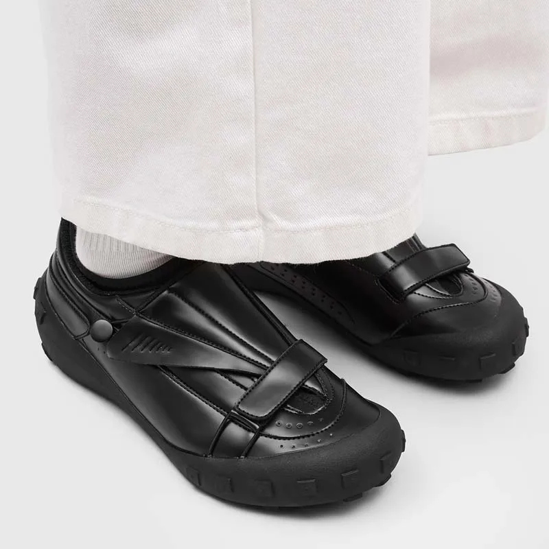 2026Comfortable Round Toe Running Casual Sneakers Breathable Commuter Racing Shoes Men Summer Flat Bottom Deqin Sport Shoes