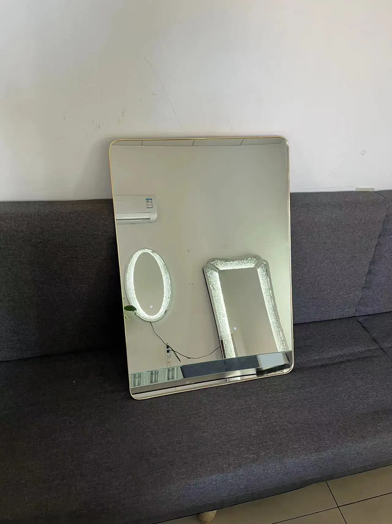 Rectangle Bathroom Mirror, Metallic Luster Frame, Makeup Mirror, Wall Decoration, Simple Fashion