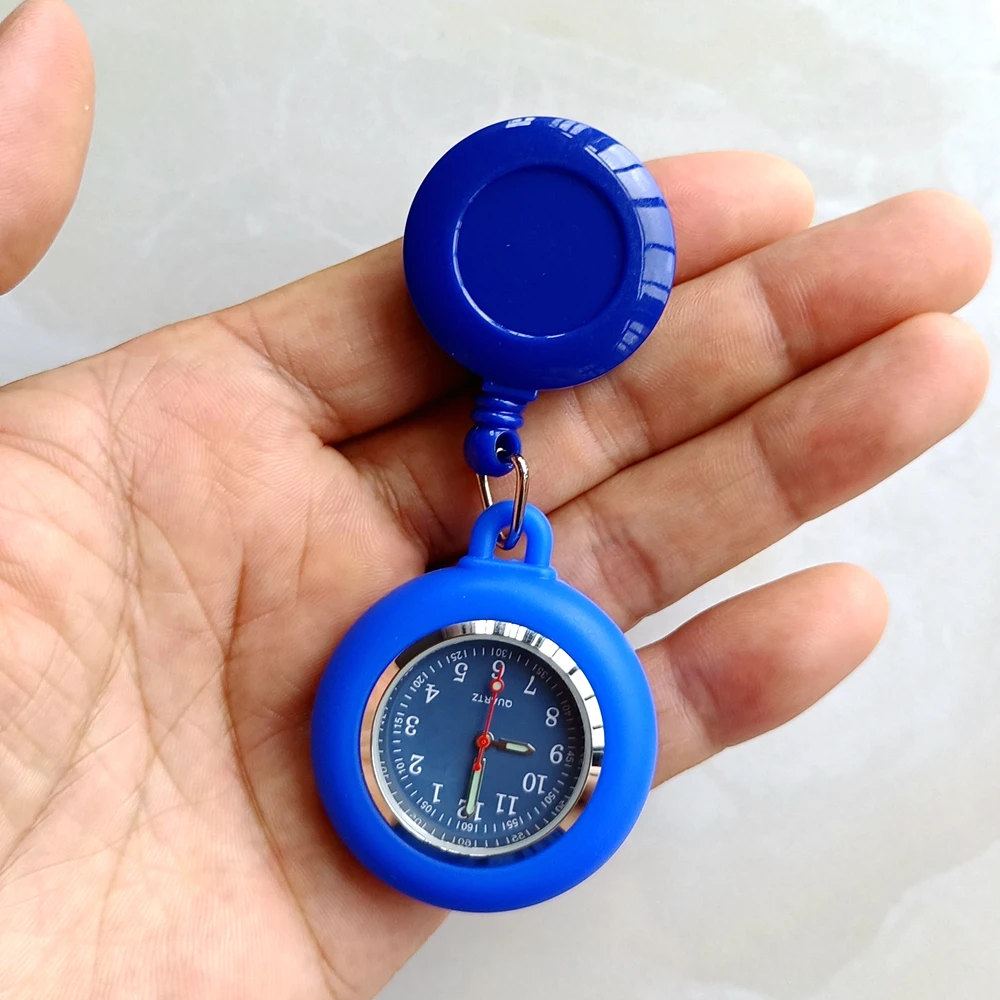Montre de poche rétractable, détail des finitions