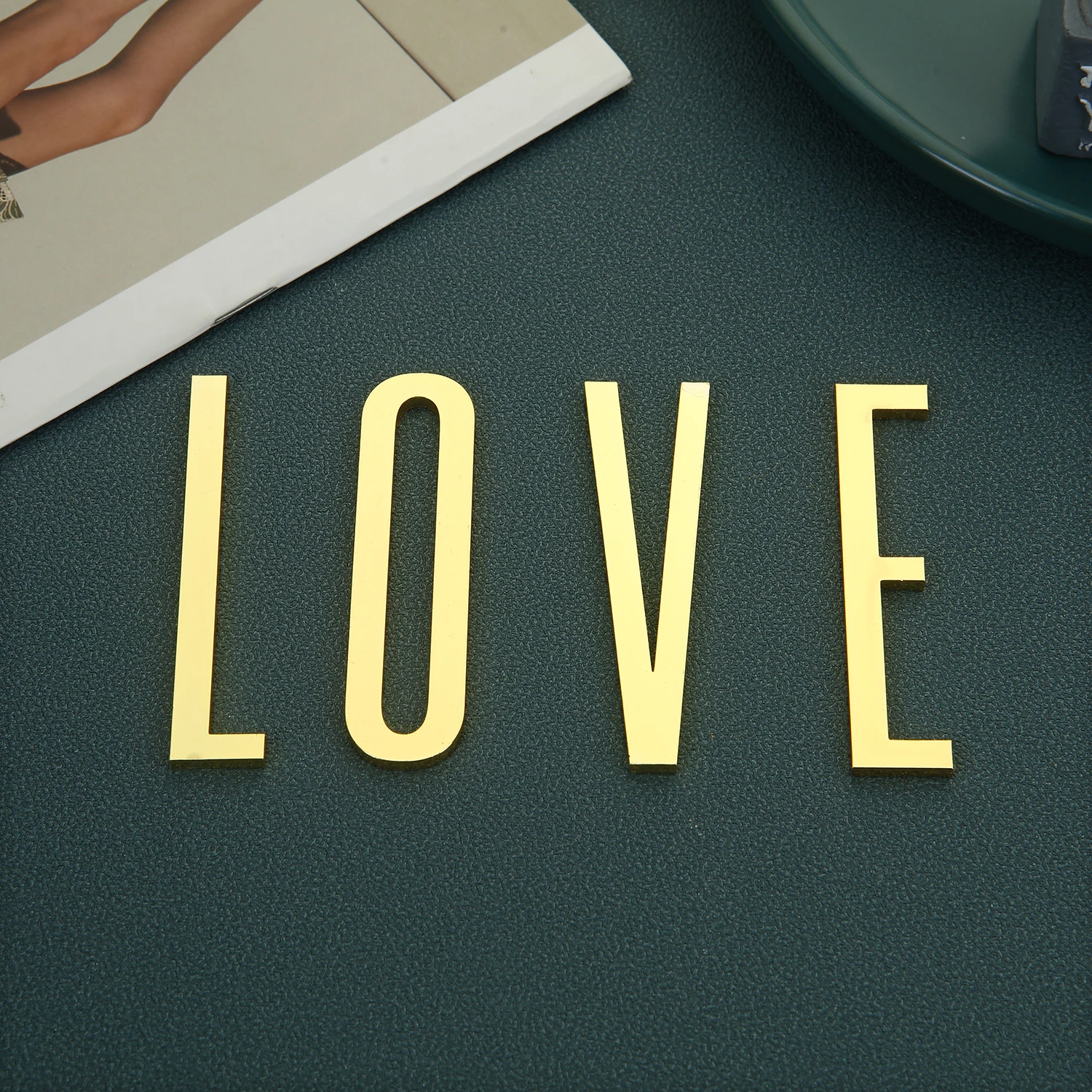 Złoty samoprzylepny numer domu Metalowe angielskie litery alfabetu do pokoju mieszkalnego Tablica na drzwi Stół Skrzynka pocztowa Numer Naklejki 7cm