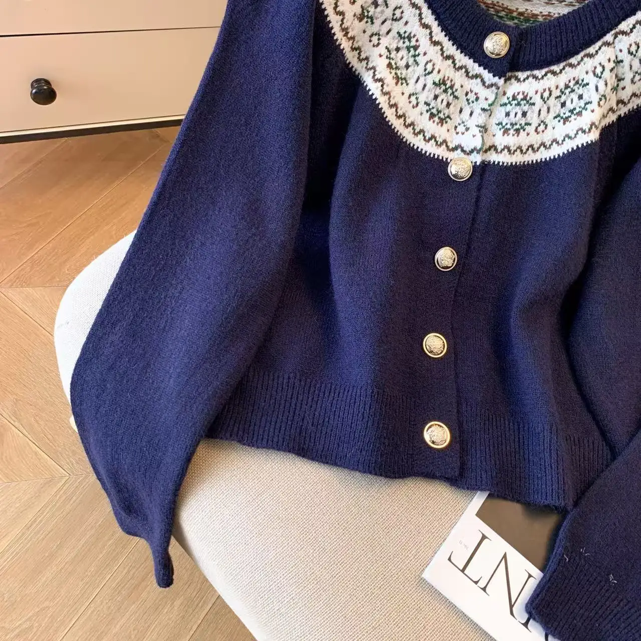 سترة نسائية باللون الأزرق الداكن برقبة دائرية سترة هاراجوكو عتيقة 2000s بأكمام طويلة ناعمة ومريحة من الكشمير سترة Cutecore للخريف #5