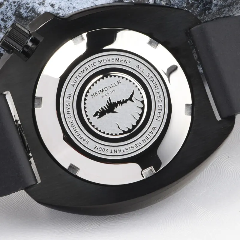 Heimdallr Men's Retro Turtle 6105 Dive Watch 44mm Black PVD Coated Sapphire Ceramic Bezel NH35 Automatic Movement 20Bar Lumed