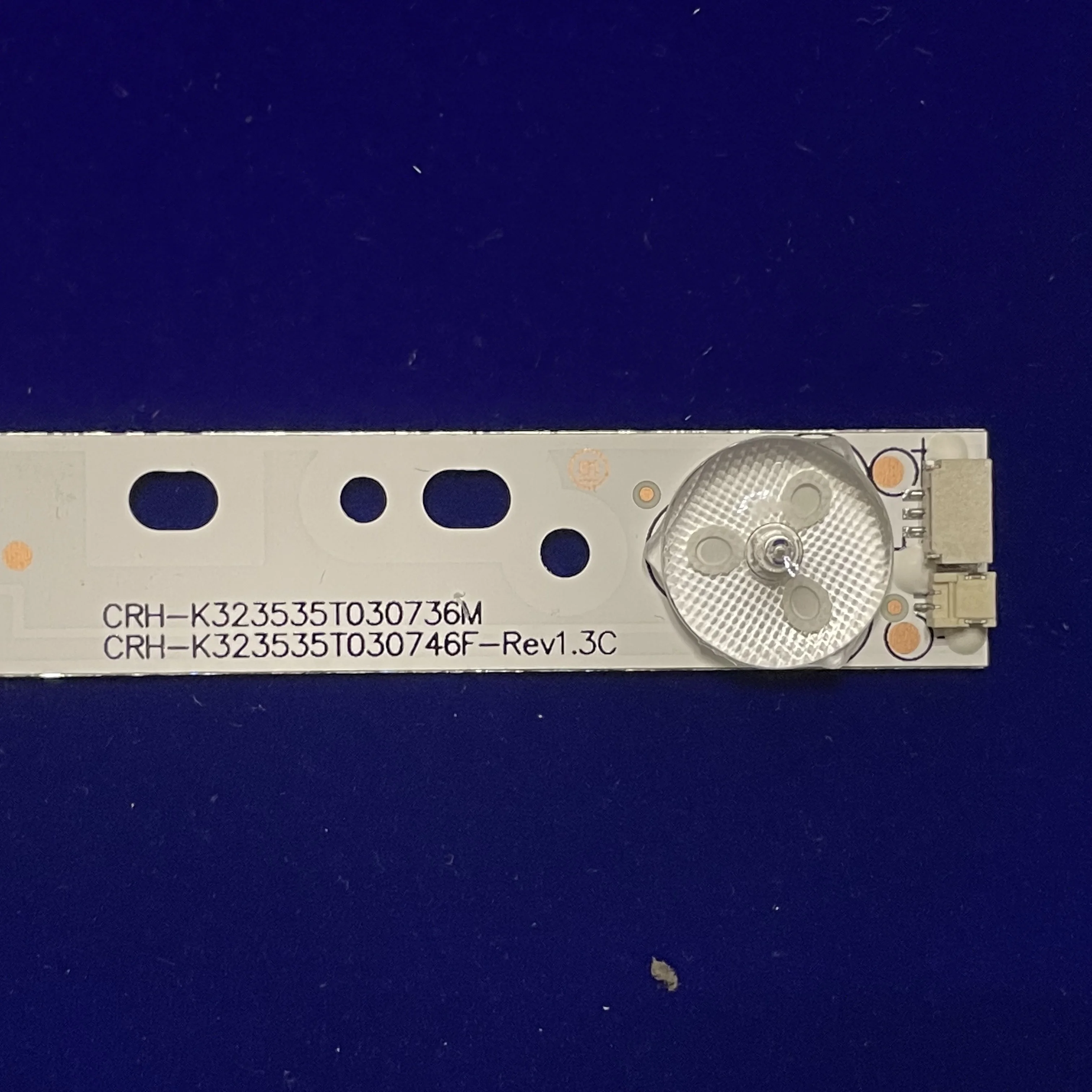 LED Backlight Strip For LED32C370 32S230 CRH-K212424T030746F CRH-K323535T030736M XSJ32D07-ZC14C-01 DLED32GC 3X7 GC32D07-ZC14F-12