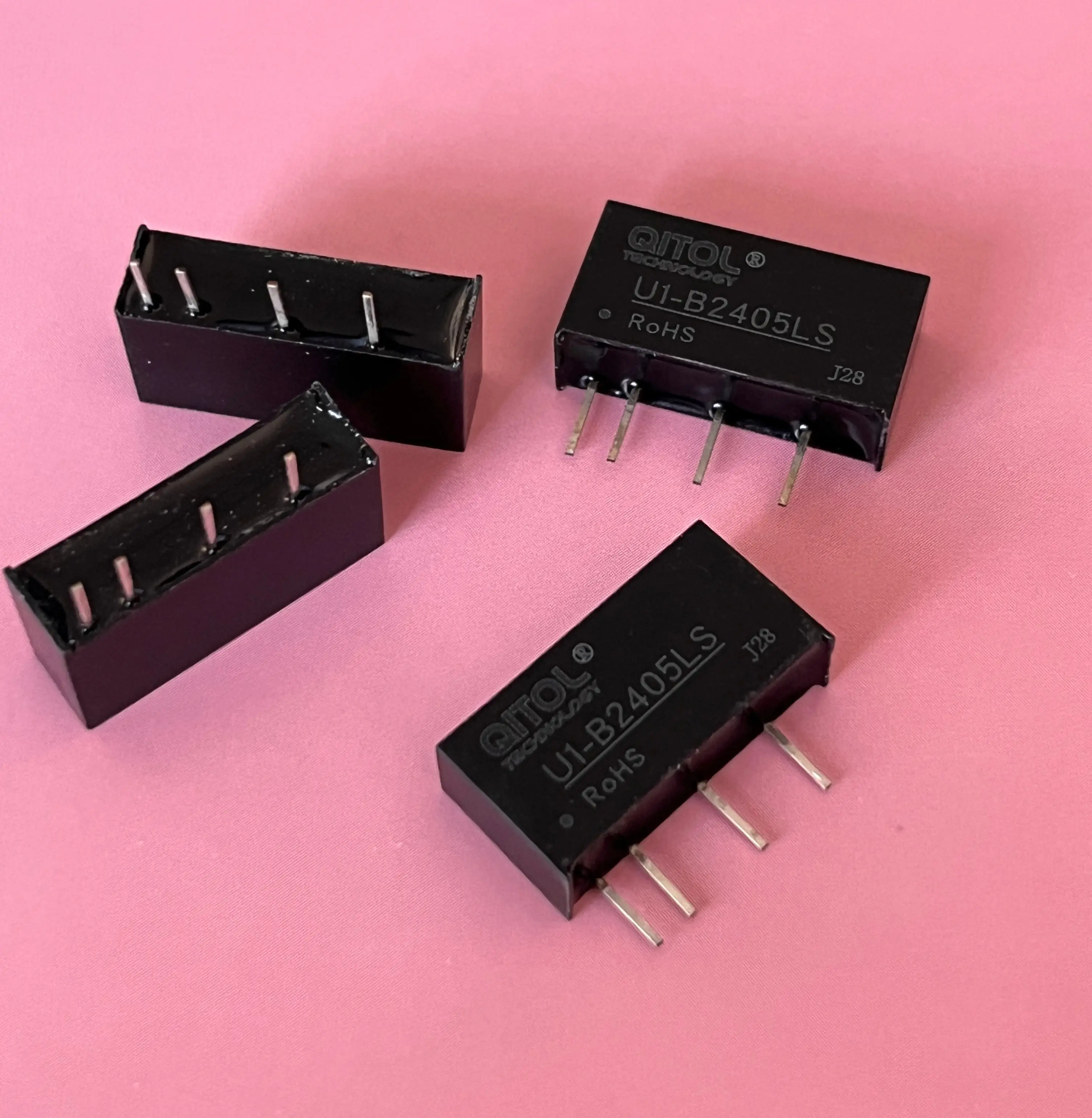 1W B2405LS-1WR3 U1-B2405LS Miniature DC-DC Power Converter 24V to 5VDC Step-Down Switching Disconnector Module for Electronics