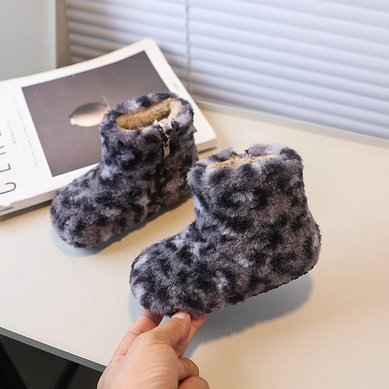

2025 Children's Patchwork Cotton Boots New Outdoor Girl Furry Plush Boots Fashion Ankle Soft Hairy Kids Causal Snow Boots Warm