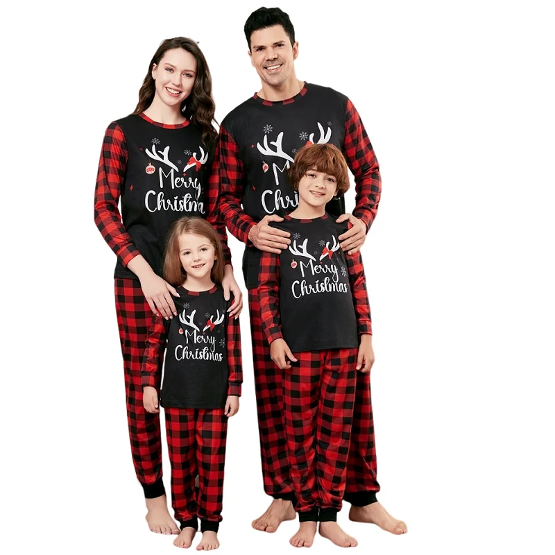 2025 Christmas Family Matching Pajamas Merry Xmas Deer Print Kid Baby Outfits Tops+Pants 2PCS Xmas Sleepwear Pyjamas Dog Clothes