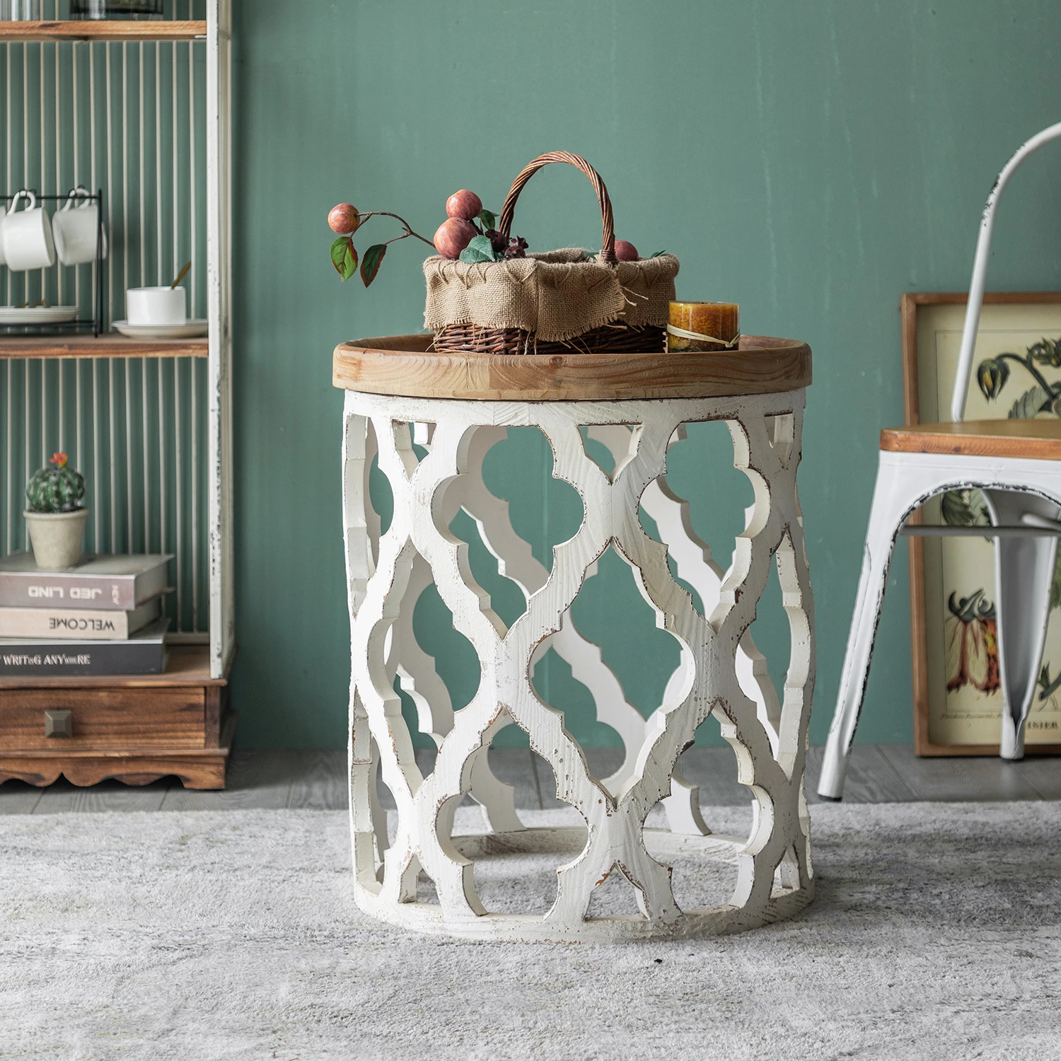 

Spot White Solid Wood Retro Hollow Round Tea Table Side Tea Table
