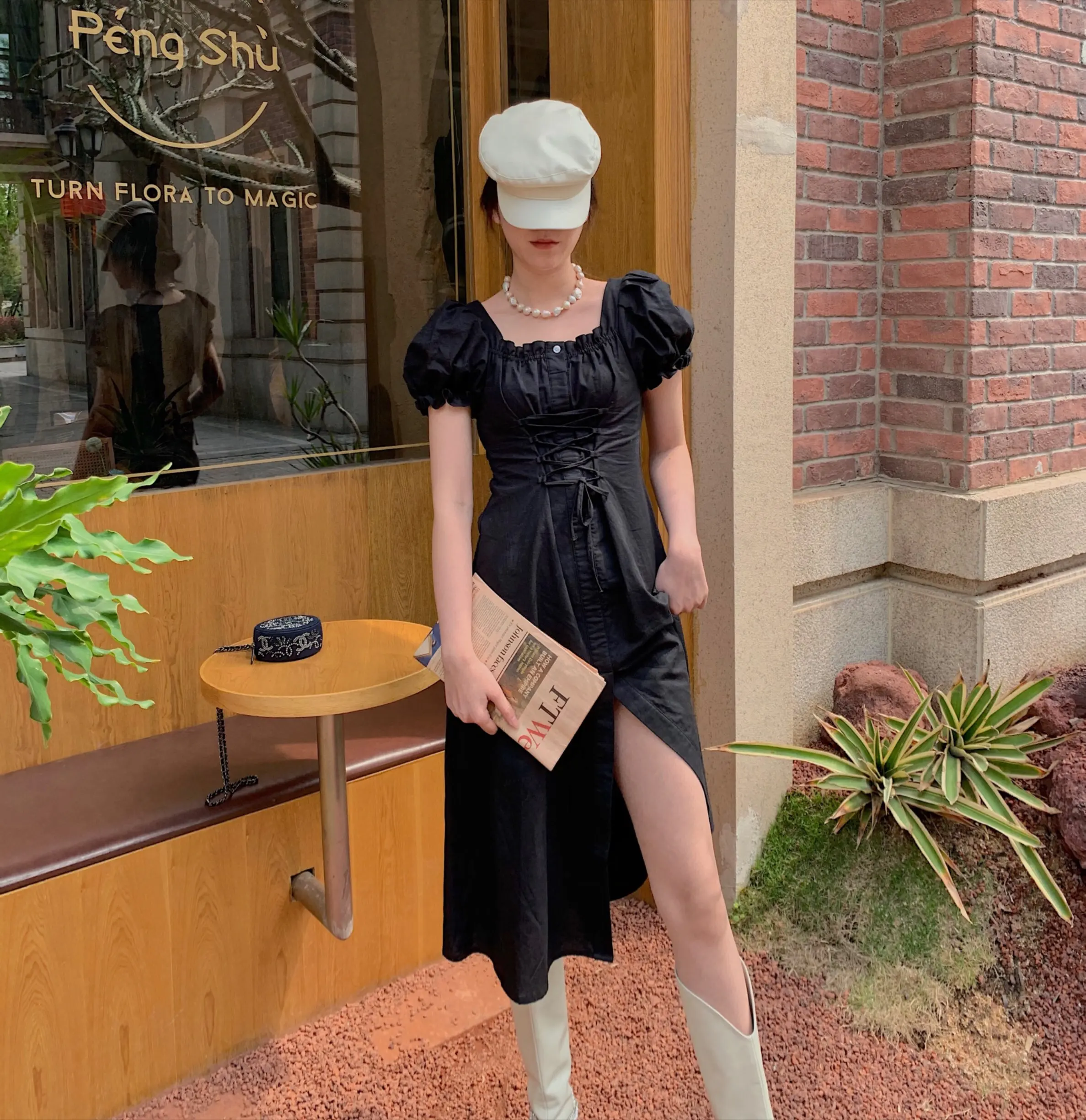 

Платье Amor Courtly Vintage с поясом, завязками на талии, А-силуэт, миди, с пышными рукавами, высокая талия, для офиса, летнее...