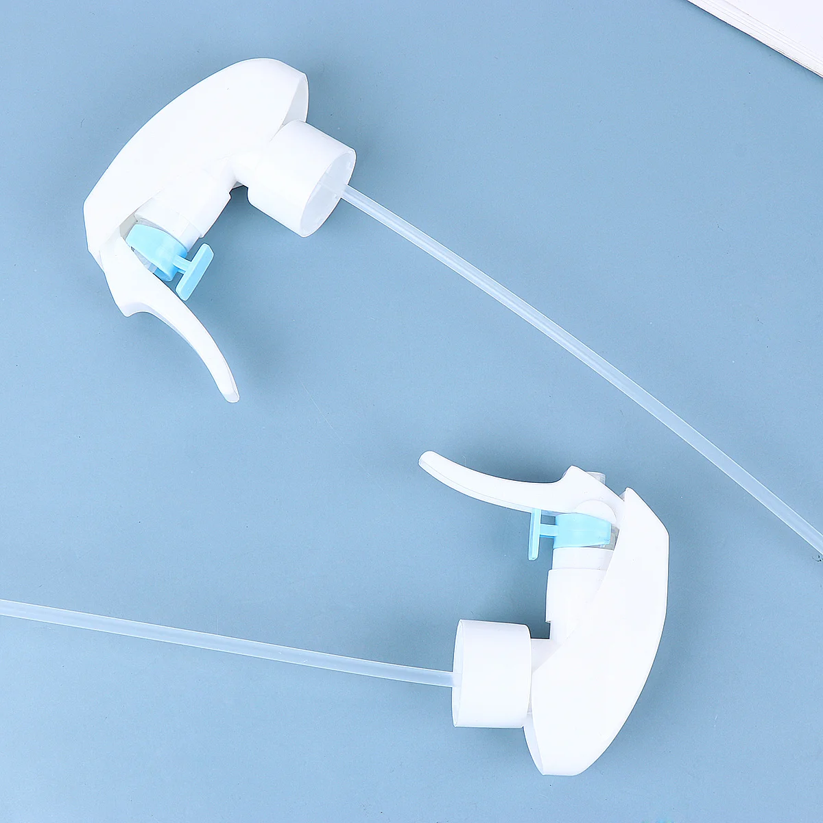 4 قطعة فوهات رذاذ عالمية البلاستيك الزناد رذاذ القمم للبستنة التنظيف المنزلي الحديقة سيارة بالتفصيل تدريب الحيوانات الأليفة