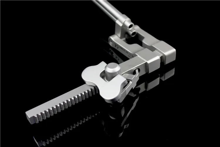 Orthopedic instruments Anterior cervical spine distractor Deformation distraction forceps Intervertebral parallel locking distr