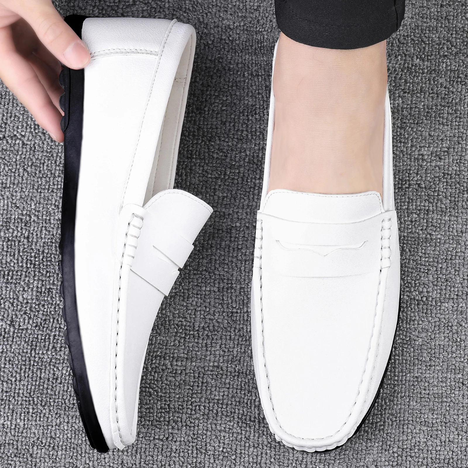 Loafers Men Shoes White Leather Driving Shoes Man Moccasins Slip on Flats Italian Casual Shoes for Men Large Size 45 46 47