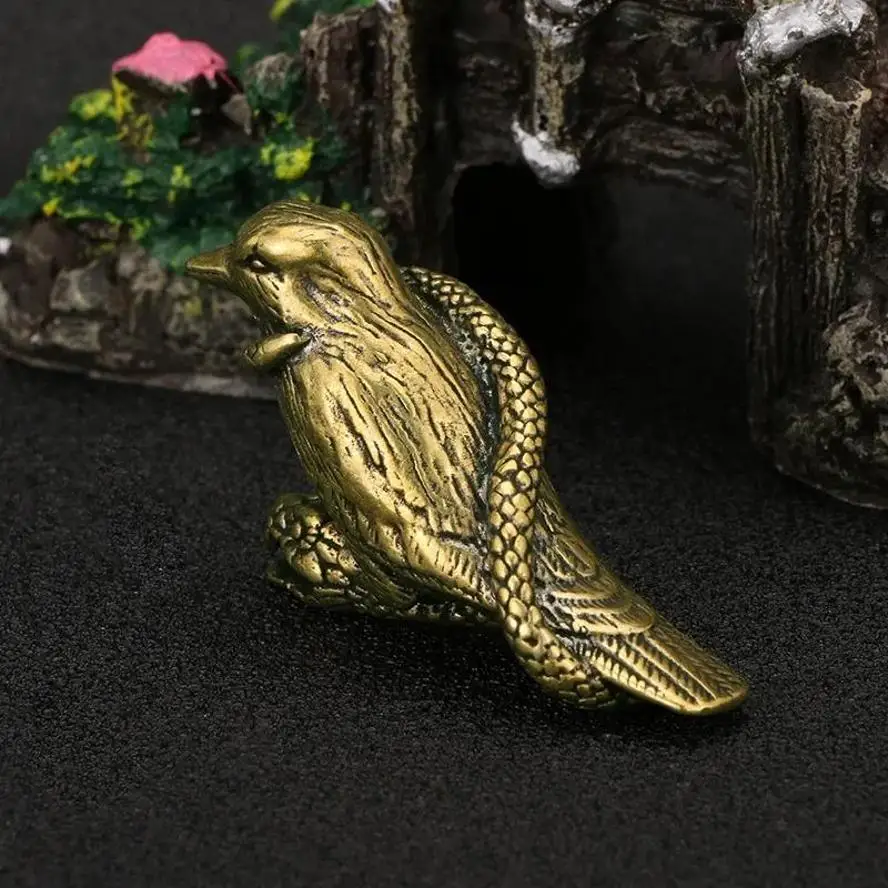 Antique Brass Copper Bird Entangled By A Snake Small Ornament Animal Miniatures Figurine For Home Decor And Desktop Decoration