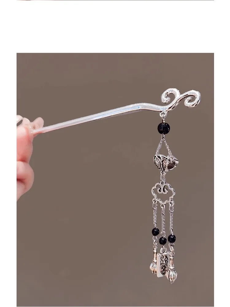 앤티크 차가운 느낌의 은나비 상서로운 구름 술 머리핀 틈새 고급스러운 느낌의 스텝 셰이커 머리핀 여성