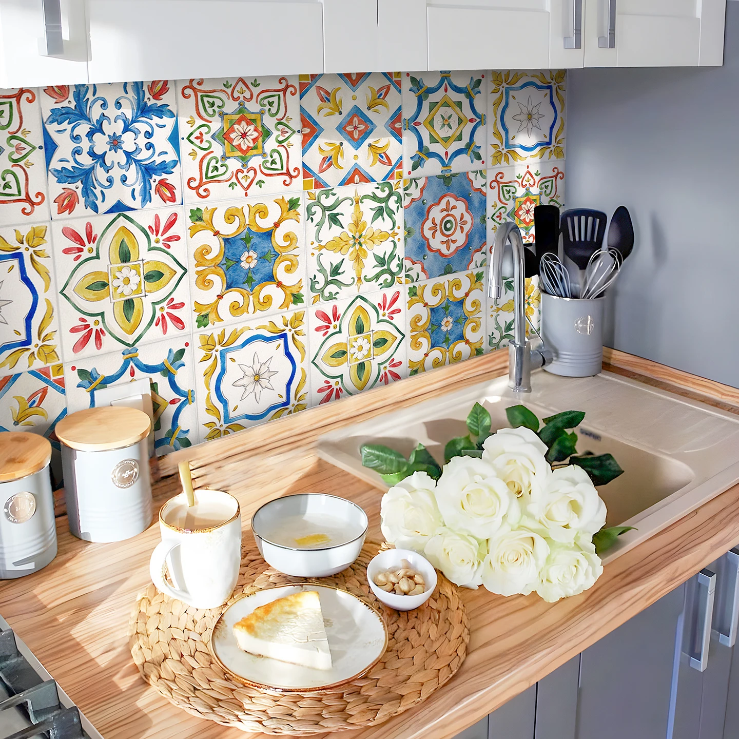 Moroccan Colorful Encaustic Tile Stickers, Peel and Stick Backsplash Decals, Vintage Wall Tiles for Kitchen Bathroom, 20x20cm
