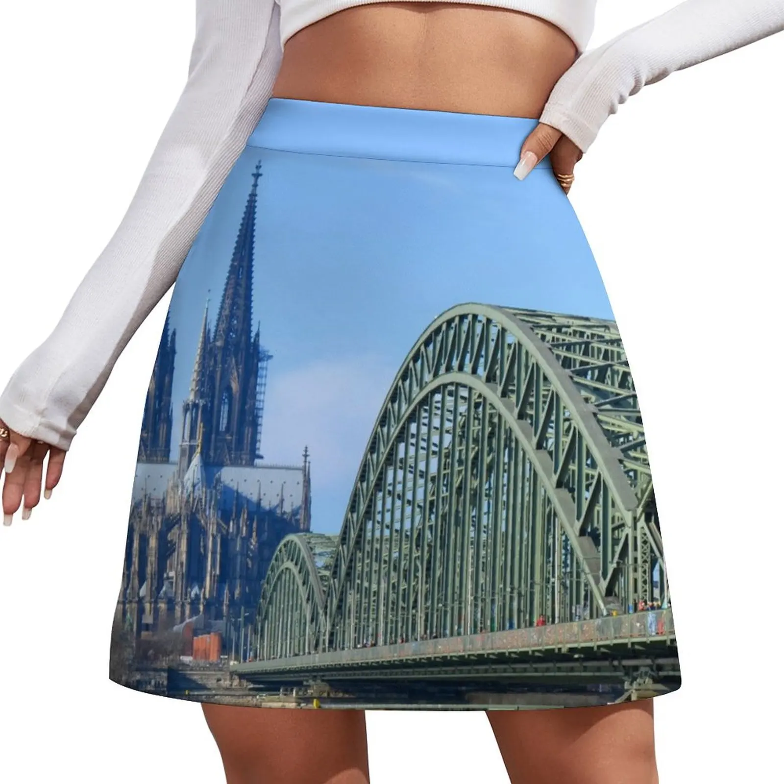 K?ln Mini Skirt women's skirts trend 2026 japanese fashion 90s aesthetic