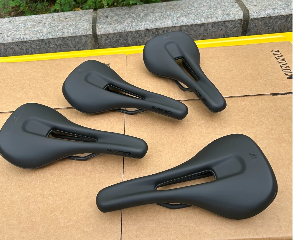 

SDG YT MTB bicycle Saddle Lux-Alloy 260 x 135mm