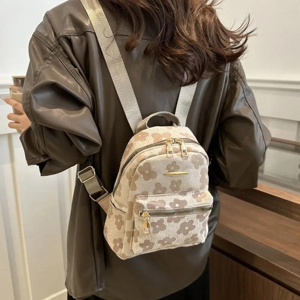 حقيبة ظهر عصرية من القماش على شكل زهرة من جلد البولي يوريثان حقيبة مدرسية للطلاب بسعة كبيرة على الطراز الكوري حقيبة تخزين في الهواء الطلق