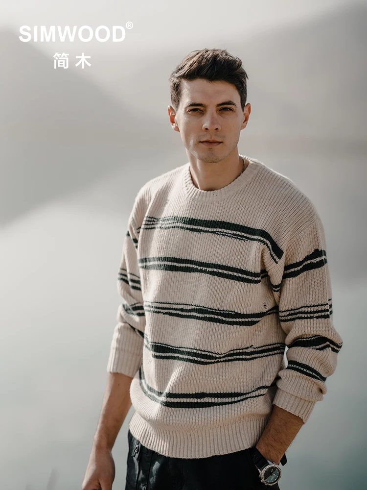 

SIMWOOD 2023 Autumn Winter New Oversize Wool Blen Striped Sweater Men Fashion Ripped Hole Knits Pullovers